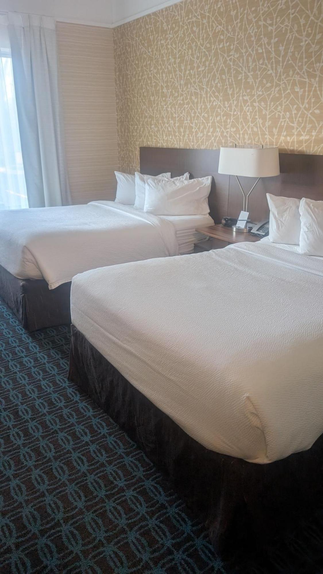 Fairfield Inn & Suites By Marriott Detroit Трой Екстериор снимка