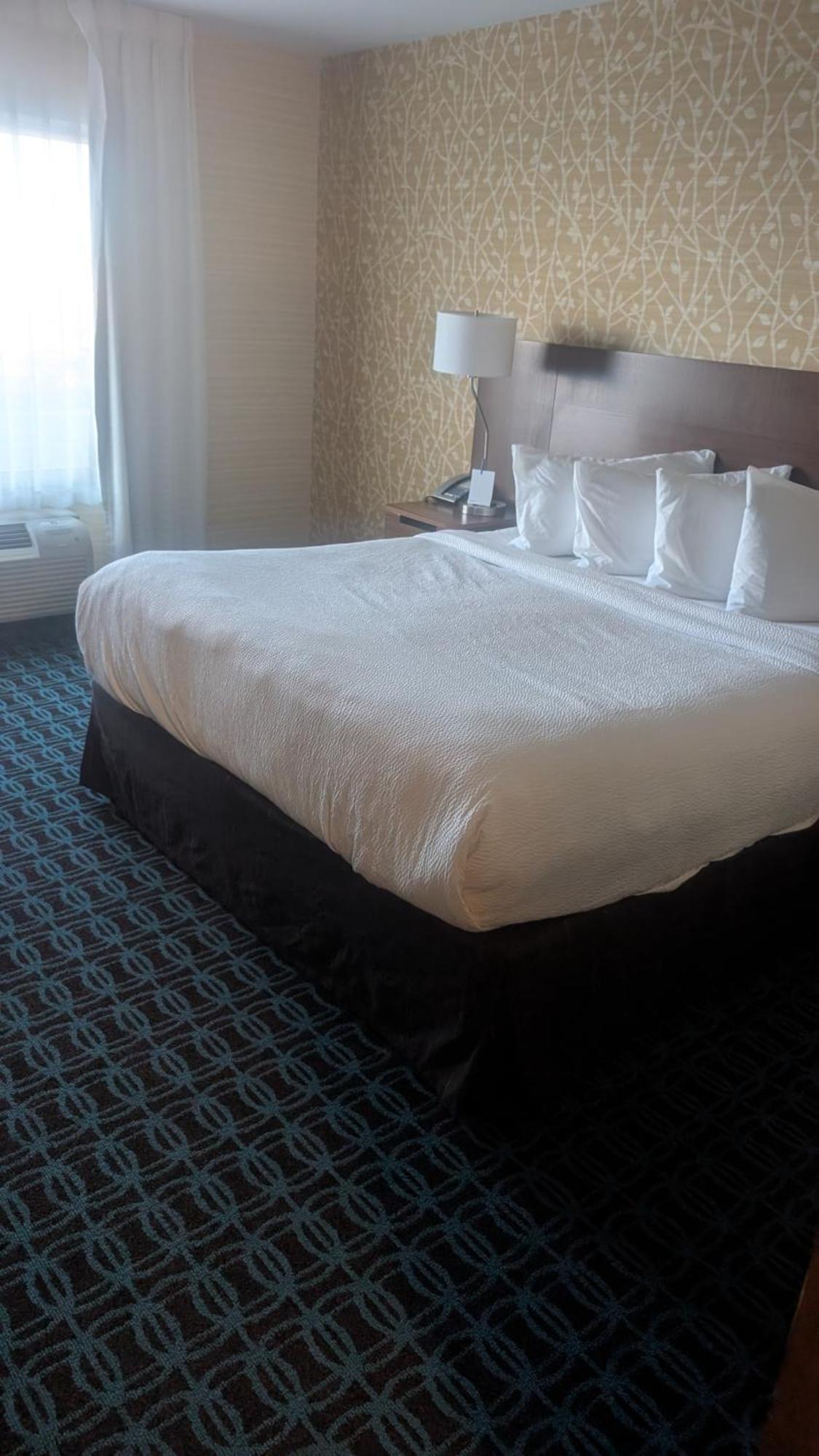 Fairfield Inn & Suites By Marriott Detroit Трой Екстериор снимка