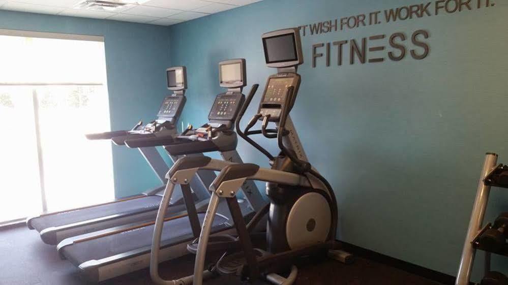 Fairfield Inn & Suites By Marriott Detroit Трой Екстериор снимка